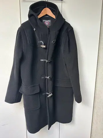 INVERTERE 블랙 더플 코트 42