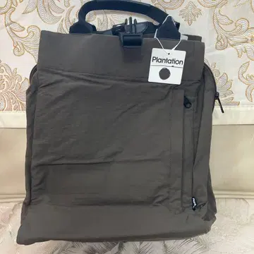 플랜테이션 사이드 지퍼 백팩