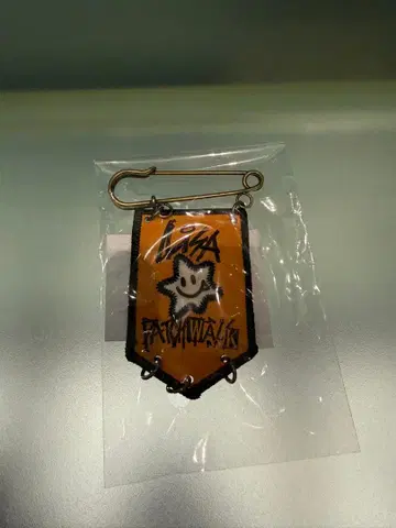 LiSA 패치워크 훈장 도쿄