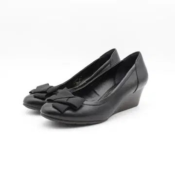 10 GIRO 지로 천연 가죽 웨지 힐 펌프스 (24.5cm) 새상품급