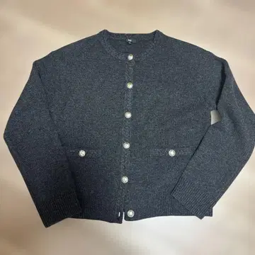 PLST 다크 그레이 버튼 달린 가디건 M