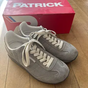 PATRICK 스웨이드 그레이 스니커즈