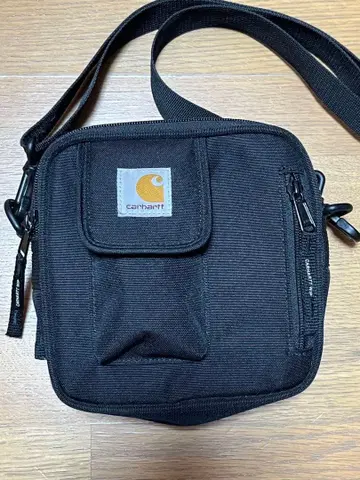 [ 새상품급 ] Carhartt 블랙 숄더백