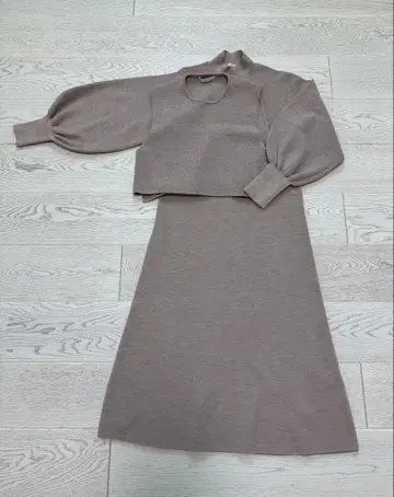 새상품급 아나이 메리노울 앙상블 니트 원피스 베이지