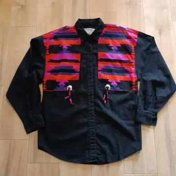 새상품급 90s Wrangler 네이티브 무늬 긴팔 셔츠