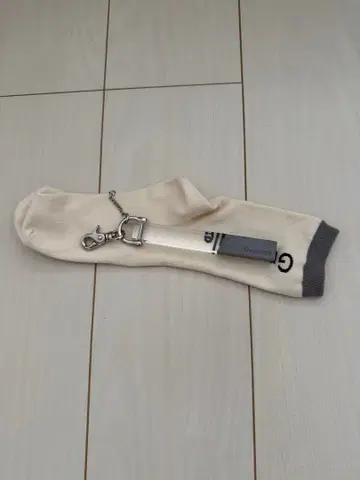 Grayscale 호텔 키링