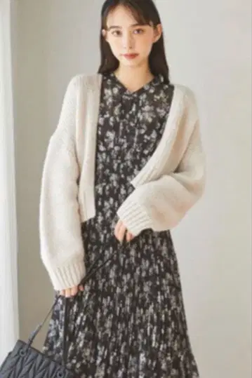 빈티지 플라워 플리츠 원피스