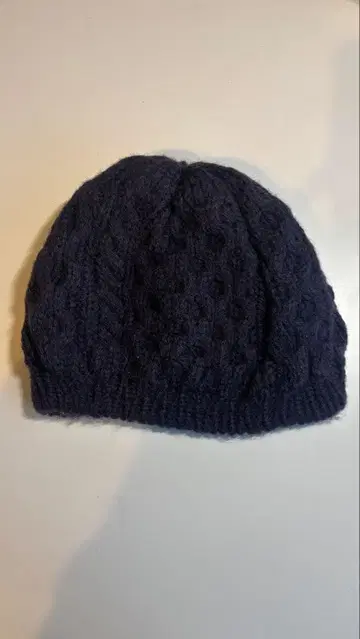 HIGHLANDER 네이비 케이블 짜임 니트 모자