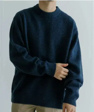 네이비 M 사이즈 아크릴 스웨터