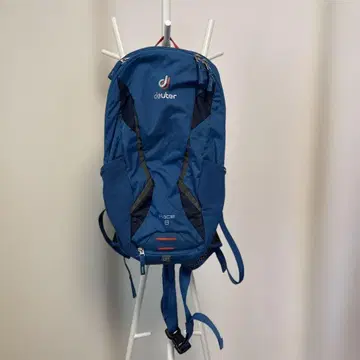 새상품 도이터 백팩 블루 파랑 경량 자전거 deuter