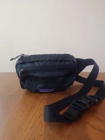 파타고니아 바디백 블랙
