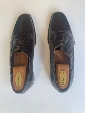 디노 도라기 다크 브라운 드레스 슈즈