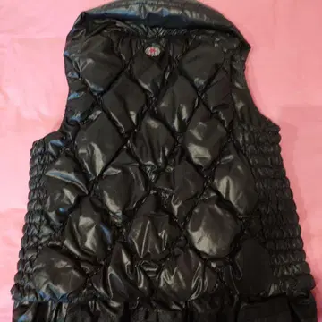 블랙 다운 베스트