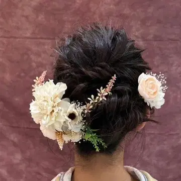 꽃 장식이 달린 머리 장식 일본 의류용