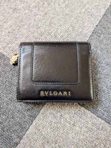 불가리 세르펜티 포에버 3단 접이식 지갑