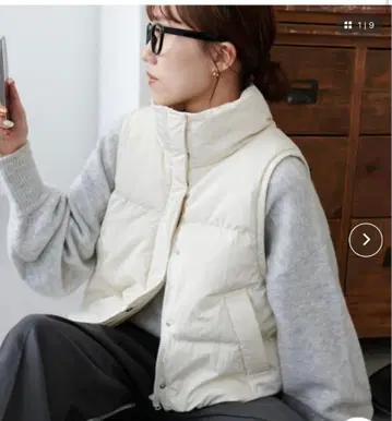 Discoat 디스코트 미사용 새상품 충전솜 숏 다운 베스트 아이보리