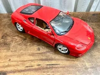 페라리 360 모데나 1/18 미니카 부라고 제