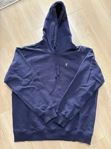 FUTUR 네이비 후드 부착 후드티