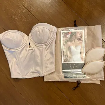 bridal bloom 브라이덜 이너 숏 뷔스티에 B70