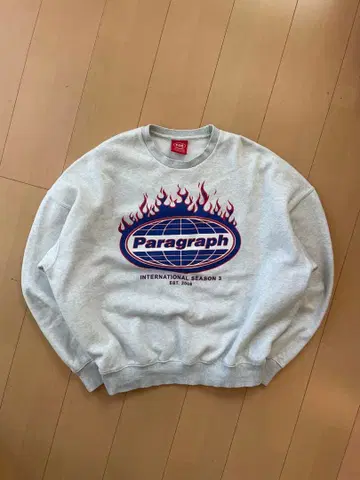 L 사이즈 Paragraph 로고 짧은 기장 트레이닝복 맨투맨 스트릿