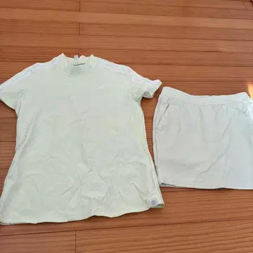 adidas 라이트 그린 셔츠 스커트 셋업