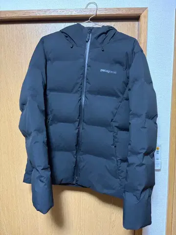 파타고니아 잭슨 글레이셔 블랙 S 다운 자켓