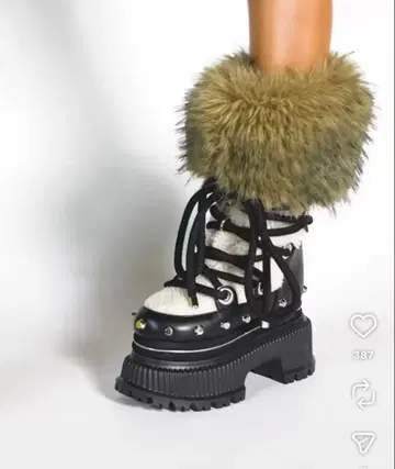 [ 미사용 새상품 ] YELLO TWO-TONE 퍼 부츠 s 사이즈