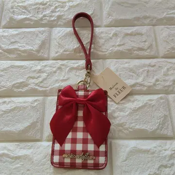 Maison de FLEUR 체크 무늬 패스 케이스