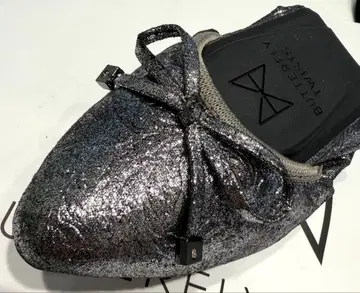 금일 한정품 ButterflyTwist 메탈릭 실버 36 37