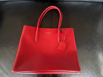 kate spade 빨간색 가죽 토트백