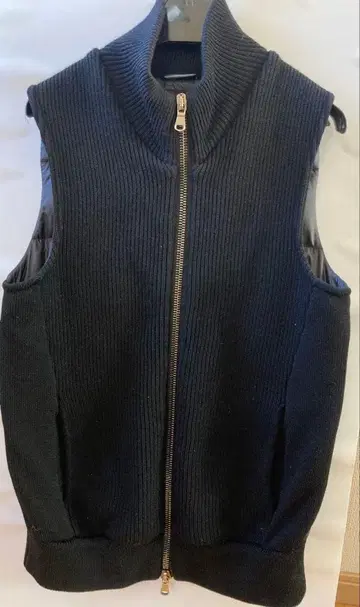 하시모토 준 백 다운 니트 베스트 블랙 사이즈 2