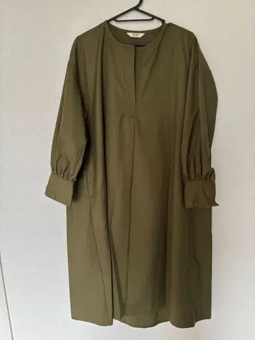 BEAMS HEART 셔츠 원피스 올리브