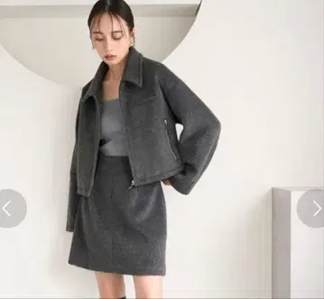 [택 포함 새상품] 샤기 박스 미니 스커트