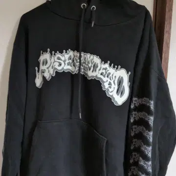 RISE DEAD 그래픽 후드티 블랙
