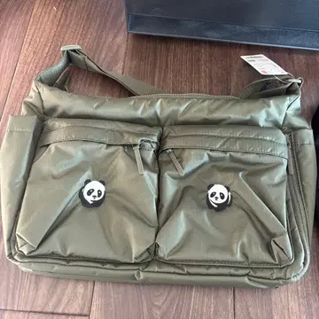 팬더 자수 숄더