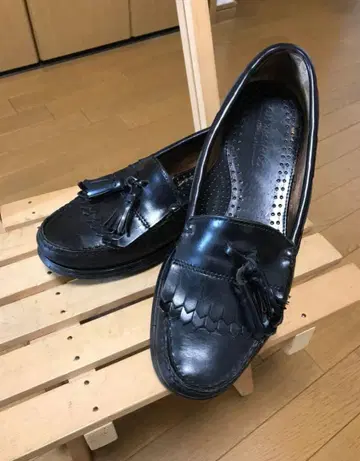 G.H.Bass 블랙 태슬 로퍼 ghbass