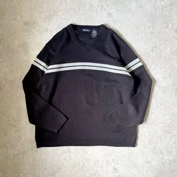 00s 페이드드 글로리 라인 브이넥 니트 스웨터