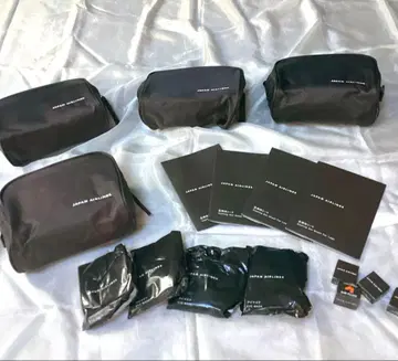 JAL 퍼스트 클래스 파우치 4개 세트