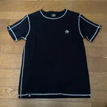 ANTIMID 블랙 S 사이즈 T셔츠 (즉시 완판) 인기 모델