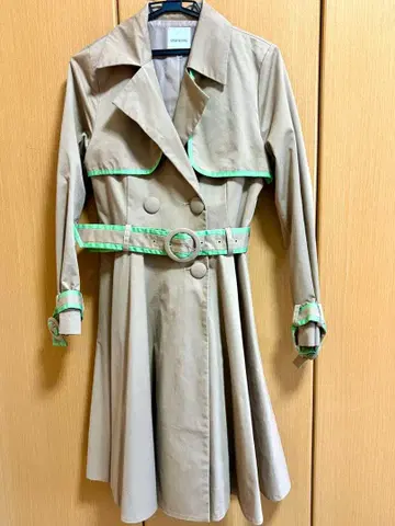 starblinc 트렌치코트