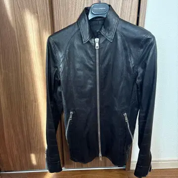 블랙 가죽 자켓 AKM