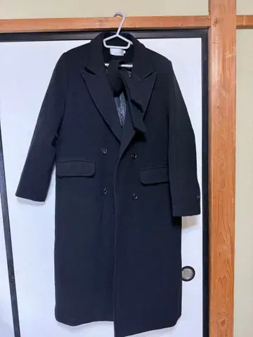 MVP 블랙 더블 브레스트 롱 코트