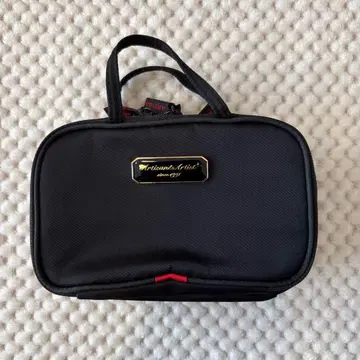 Artisan & Artist 메이크업 파우치 블랙 파우치