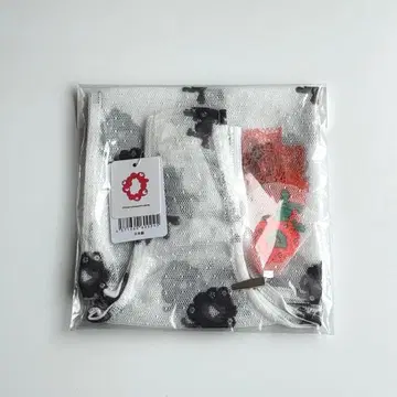 미야쿠미야쿠 레이스 오샤레 백 모노톤 컬러