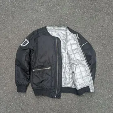 archive y2k ELVIRA 나일론 리버서블 MA-1