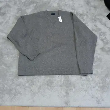 택 포함 새상품 GAP 그레이 XL 니트 스웨터