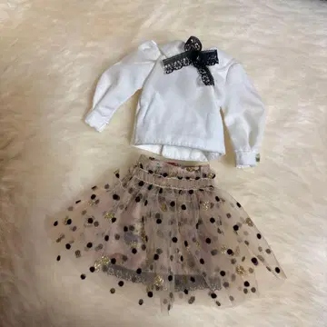 브라이스 작가님 아웃핏 새상품급