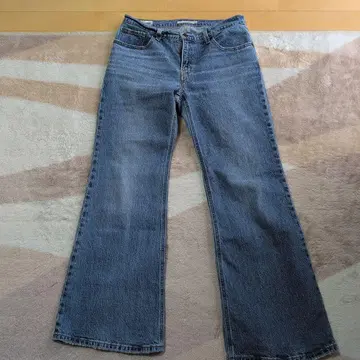 리바이스 LEVI'S MIDDY FLARE 플레어 청바지 W27