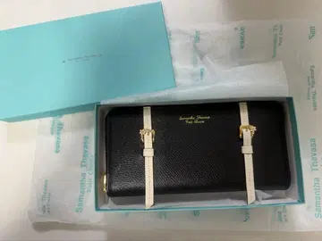 Samantha Thavasa 지갑