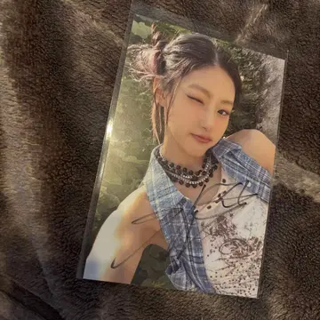 Kiss of life 하늘 엽서 사인 포함 luckyday